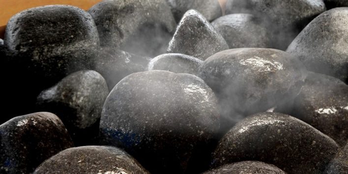 Pierre volcanique sauna kiuaskivi